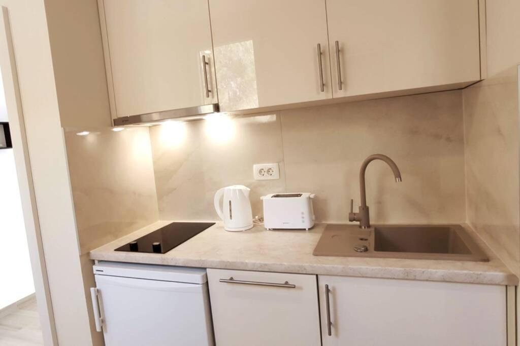 Apartment Pape Krvavica Extérieur photo
