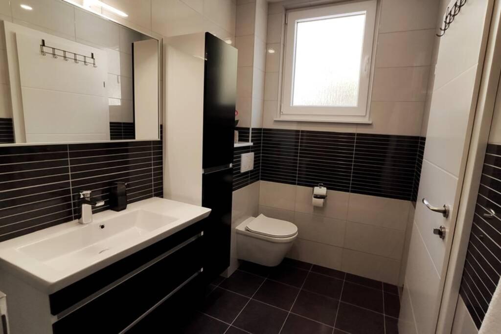 Apartment Pape Krvavica Extérieur photo